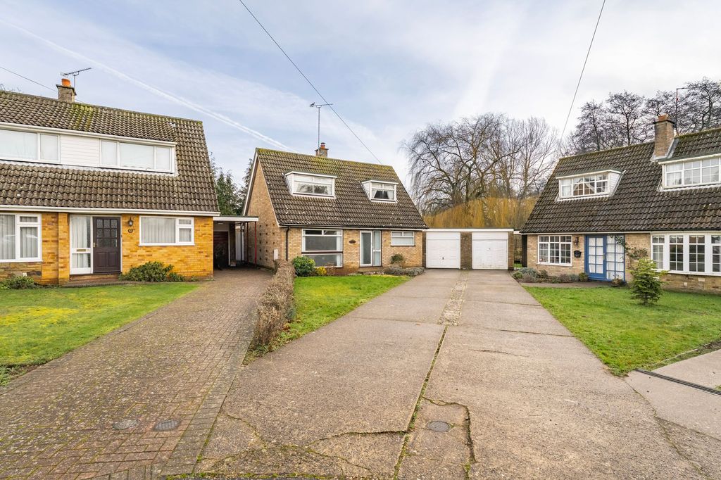 Property photo 1 of 17