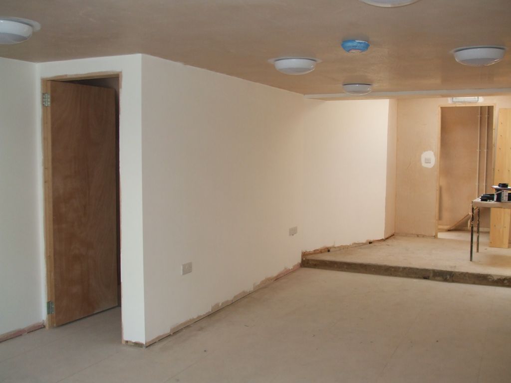Property photo 1 of 2
