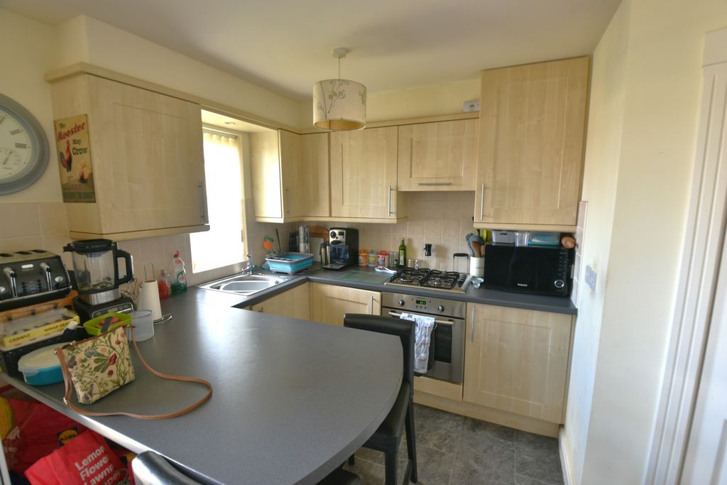 Property photo 3 of 5