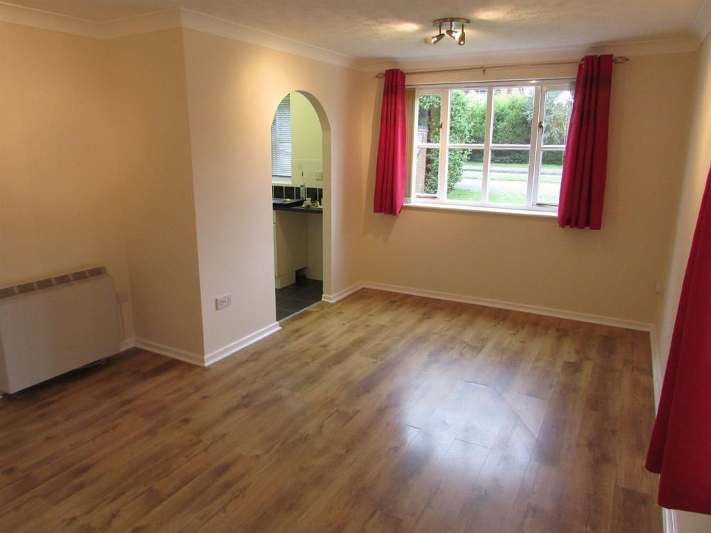 Property photo 2 of 4 Photo 2.Jpg