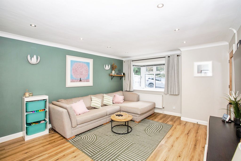 Property photo 3 of 18