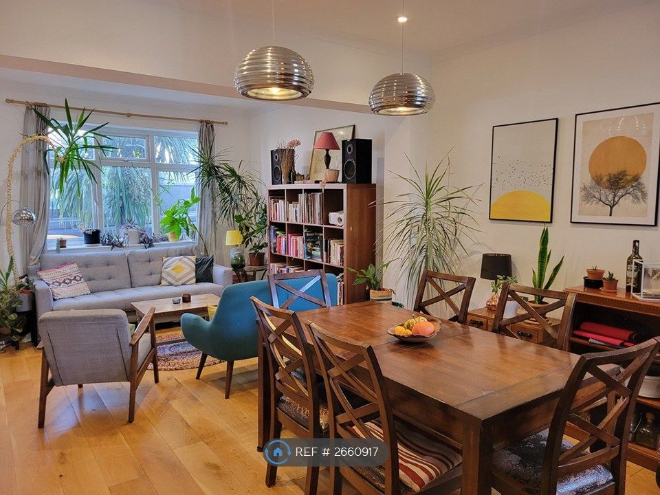 Property photo 2 of 15 Open Plan Reception