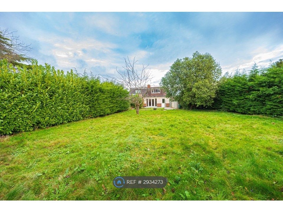 Property photo 3 of 14