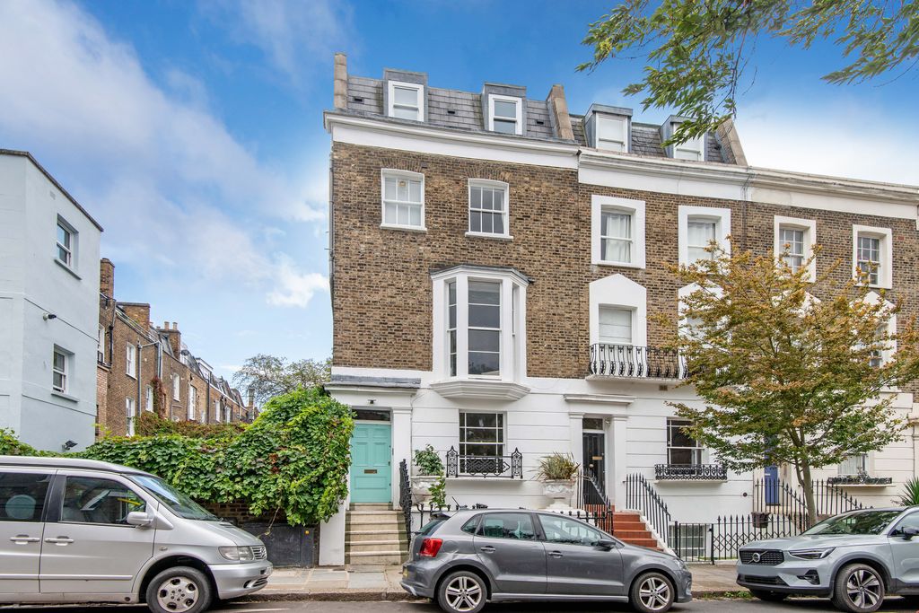 Property photo 3 of 16