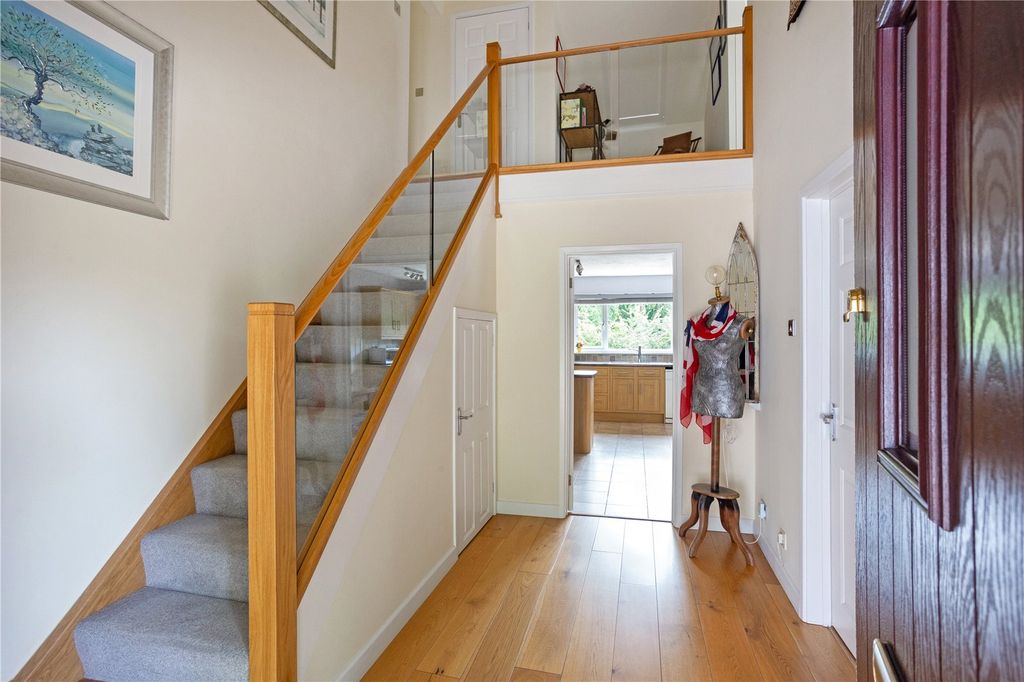 Property photo 2 of 17 Hall