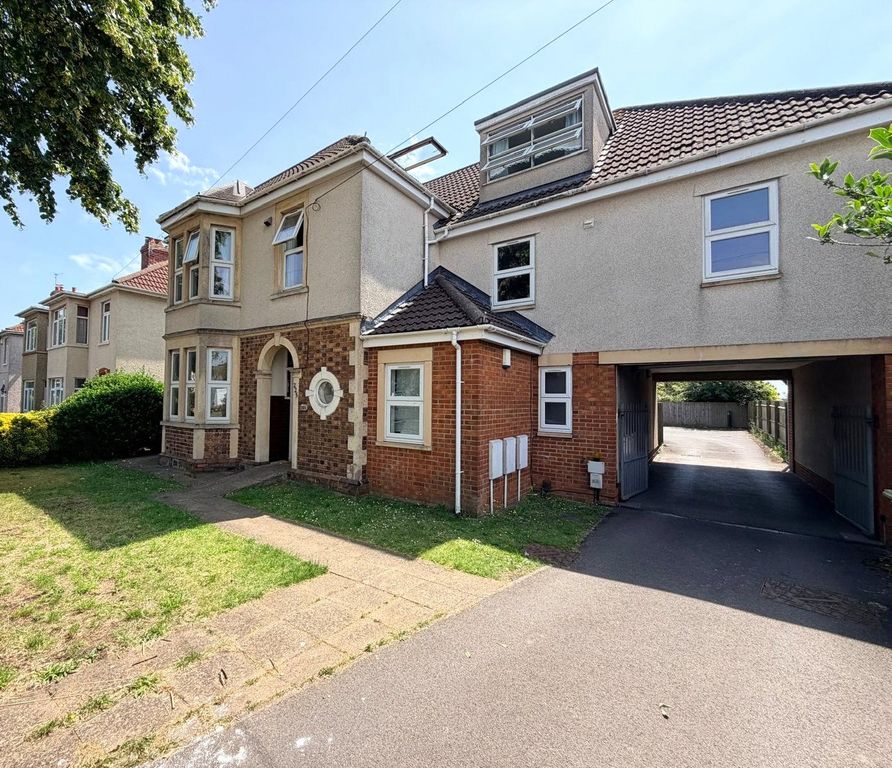 Property photo 1 of 16 Picture No. 35