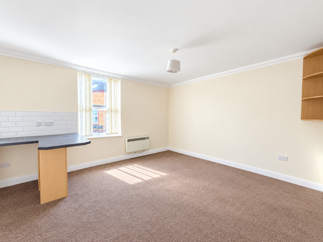 Property photo 2 of 5