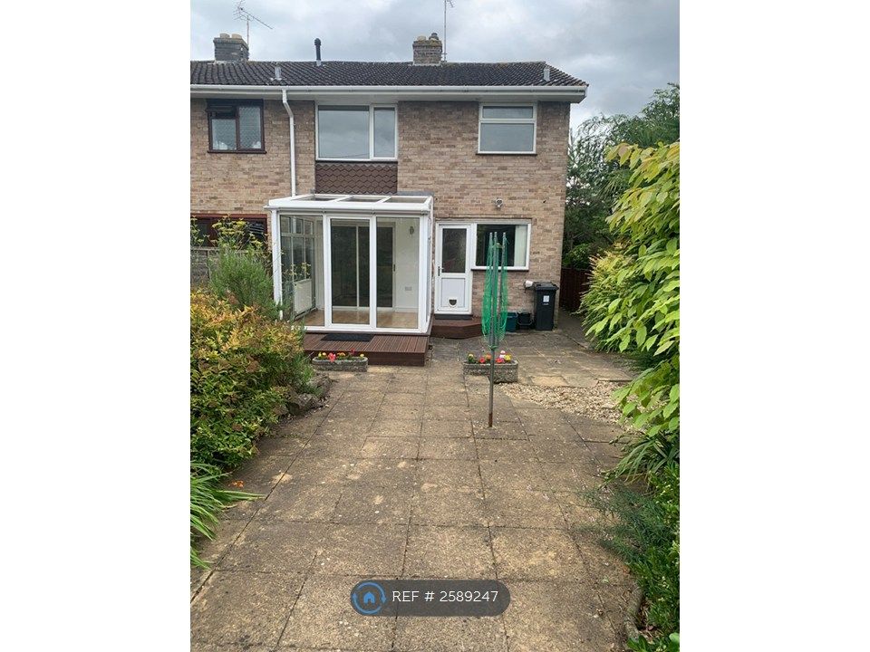 Property photo 1 of 15 Back Garden