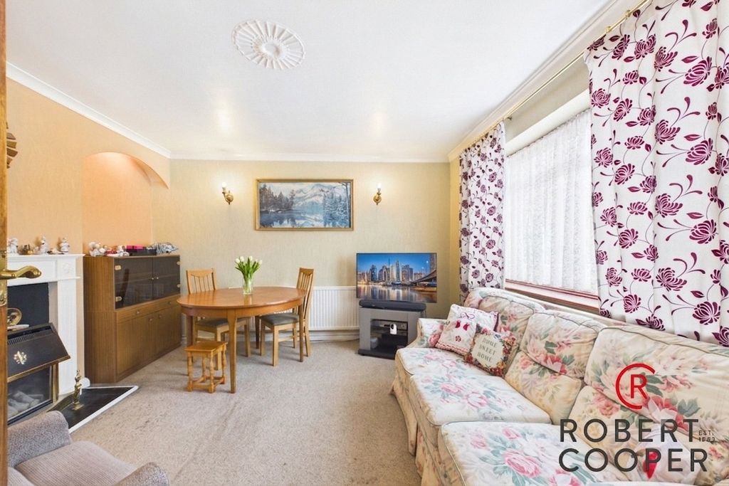 Property photo 2 of 11 Picture No. 09