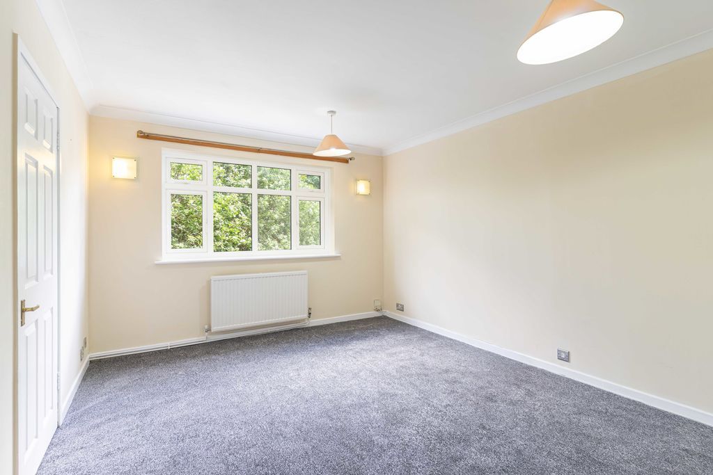 Property photo 2 of 9 Reception/Dining Room