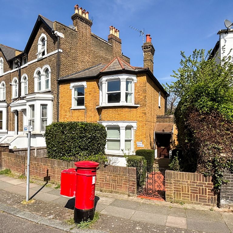 Property photo 2 of 14