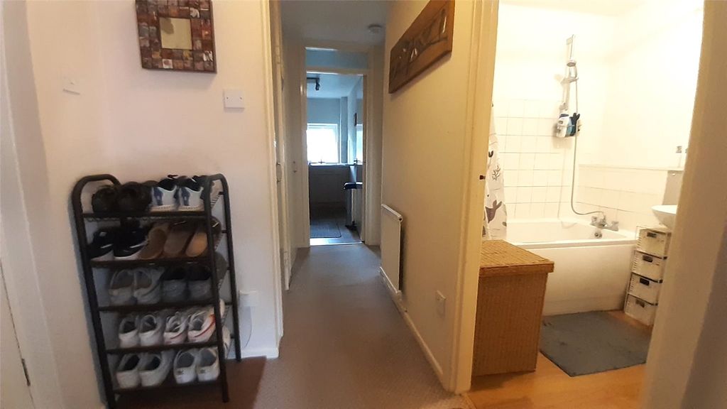 Property photo 2 of 11 Picture No. 22