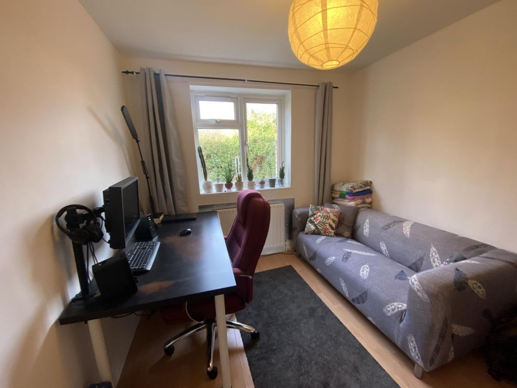 Property photo 2 of 10 Gallery