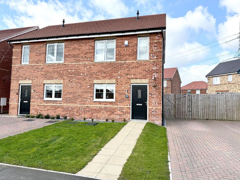 Property photo 1 of 16 External