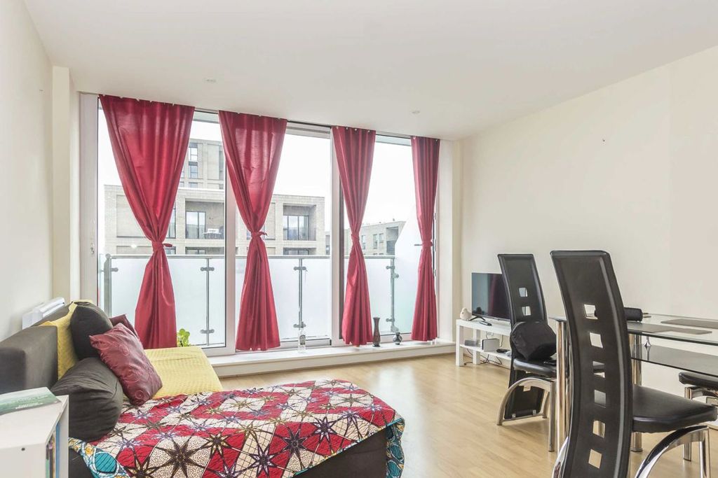 Property photo 2 of 6