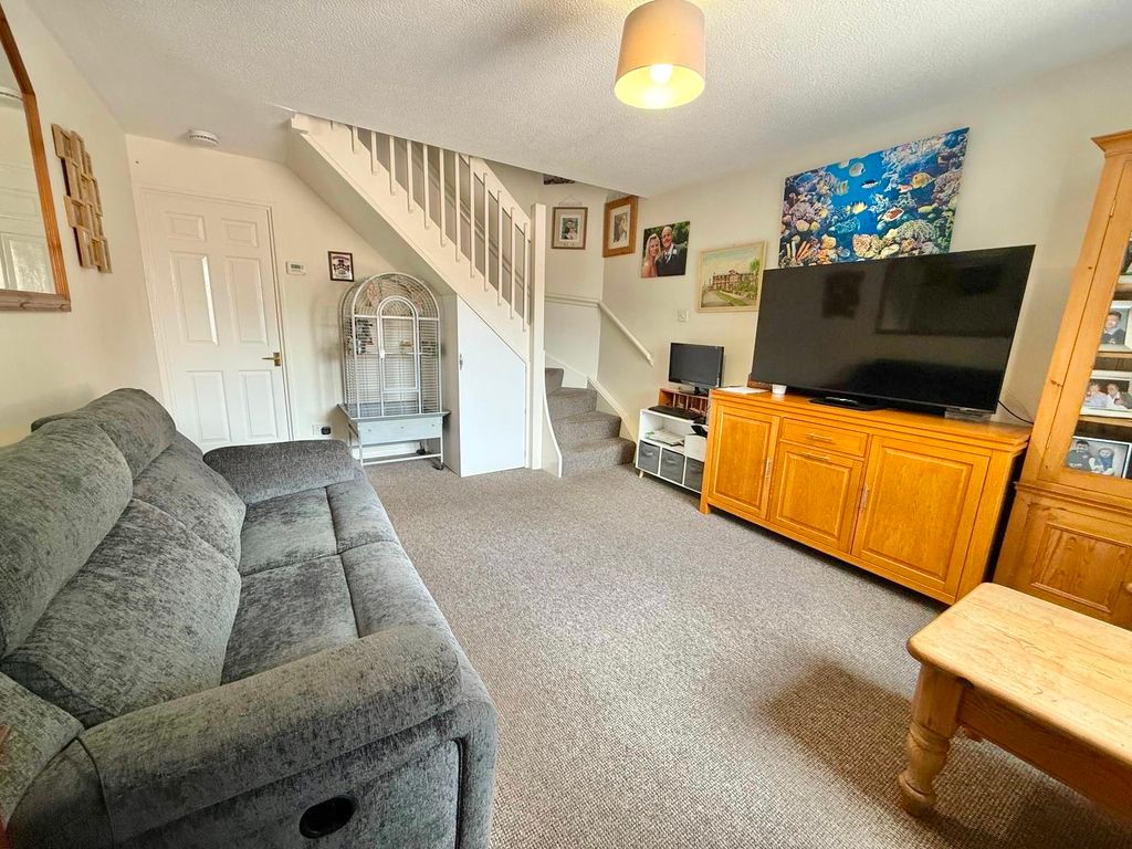 Property photo 3 of 20