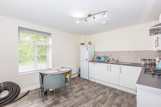 Property photo 3 of 5 Gallery