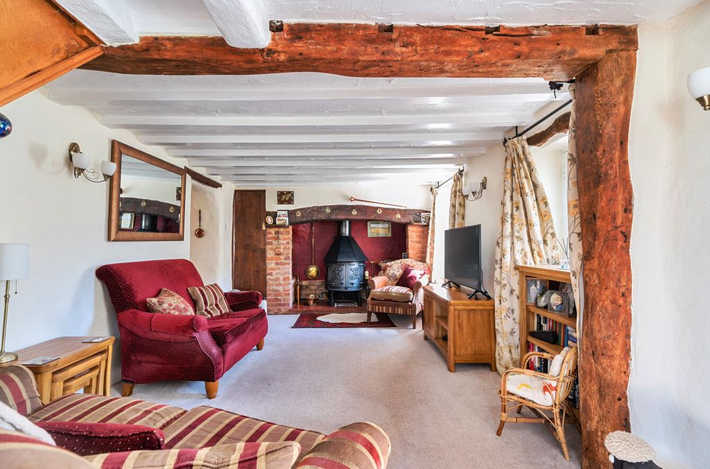 Property photo 3 of 23 Living Room