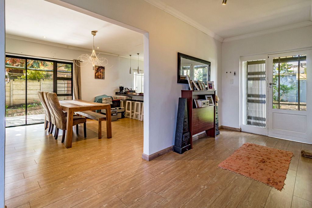 Property photo 3 of 53