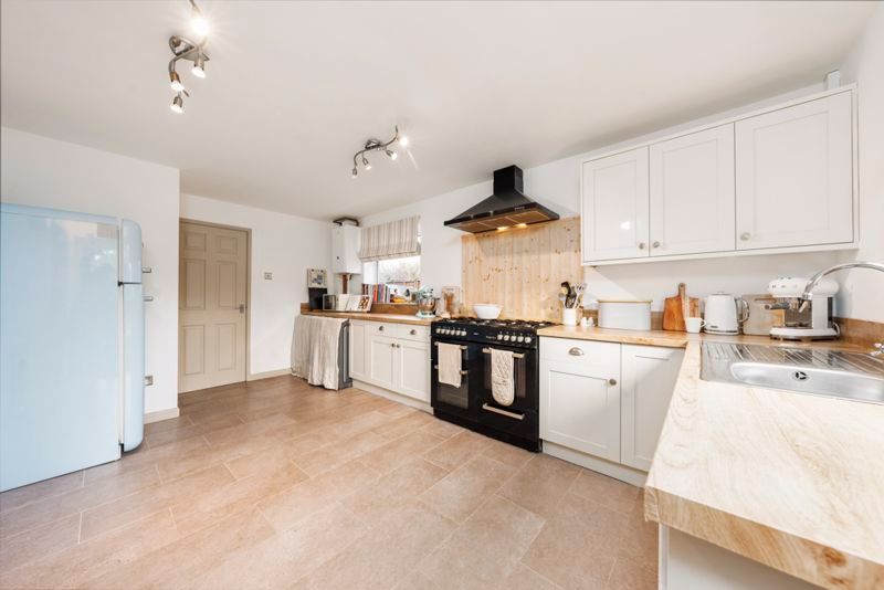 Property photo 2 of 35 Photo 35