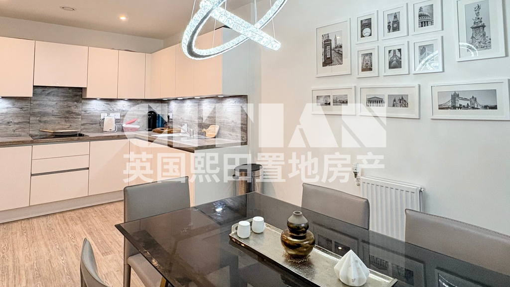 Property photo 3 of 22