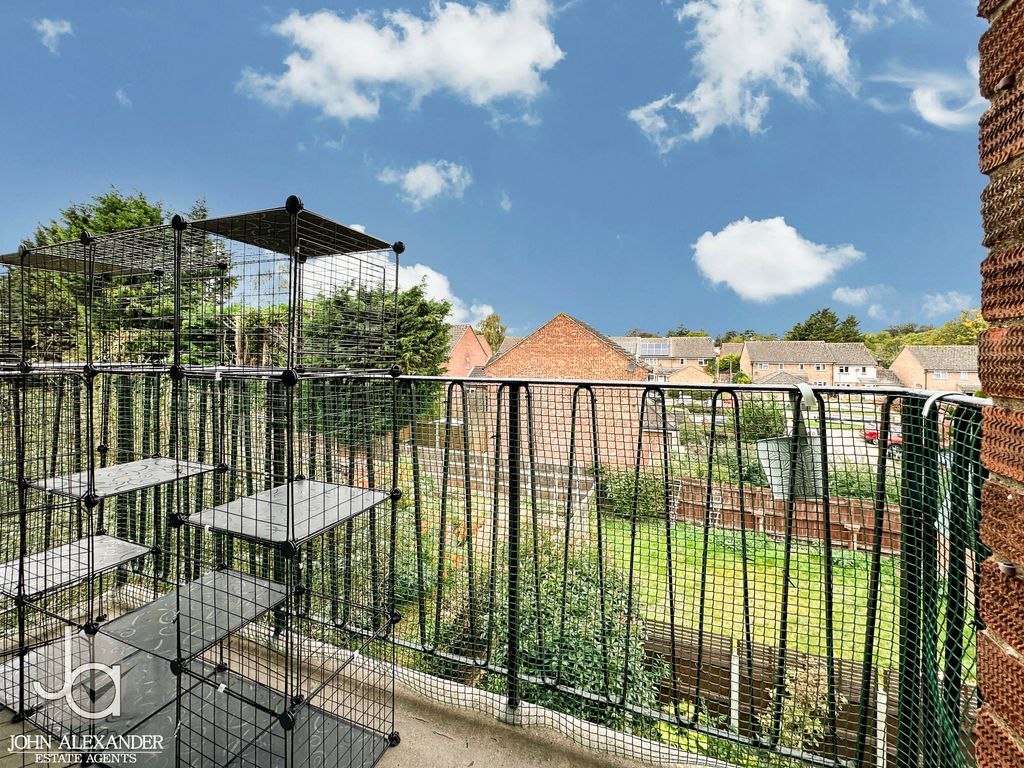 Property photo 2 of 13 20251015_113754563_0.5