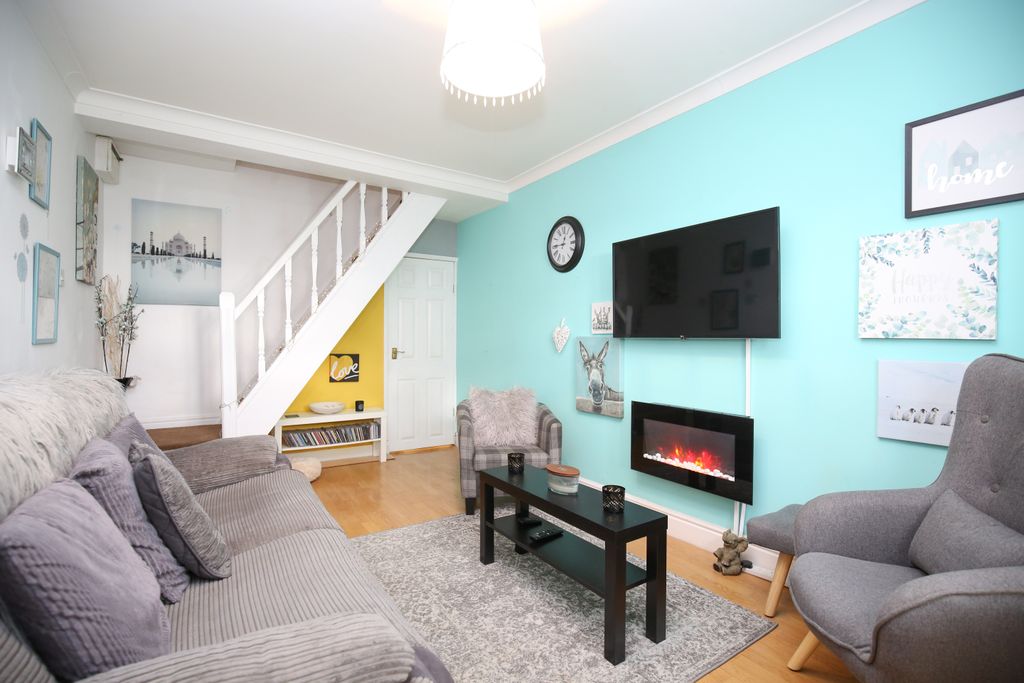 Property photo 3 of 16 Mw-2957