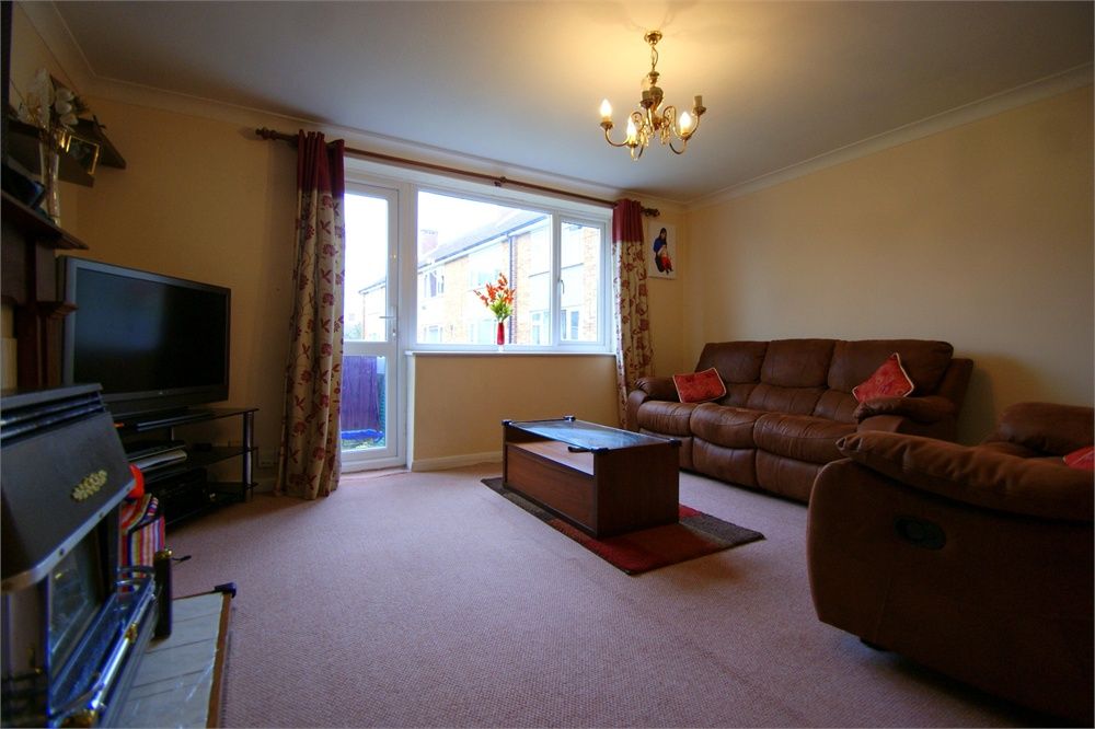 Property photo 2 of 6