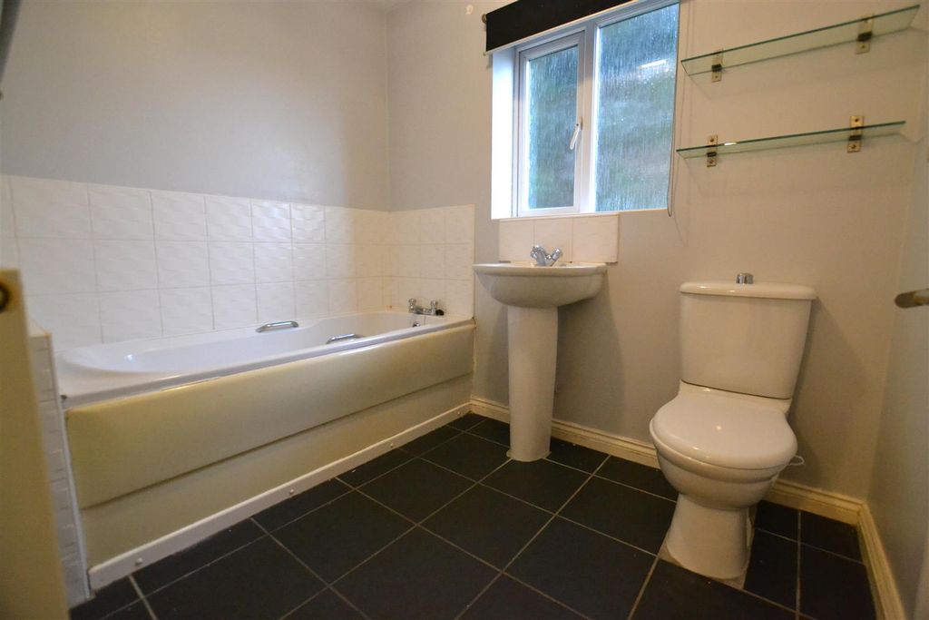 Property photo 3 of 14 4 Rose 2.Jpg