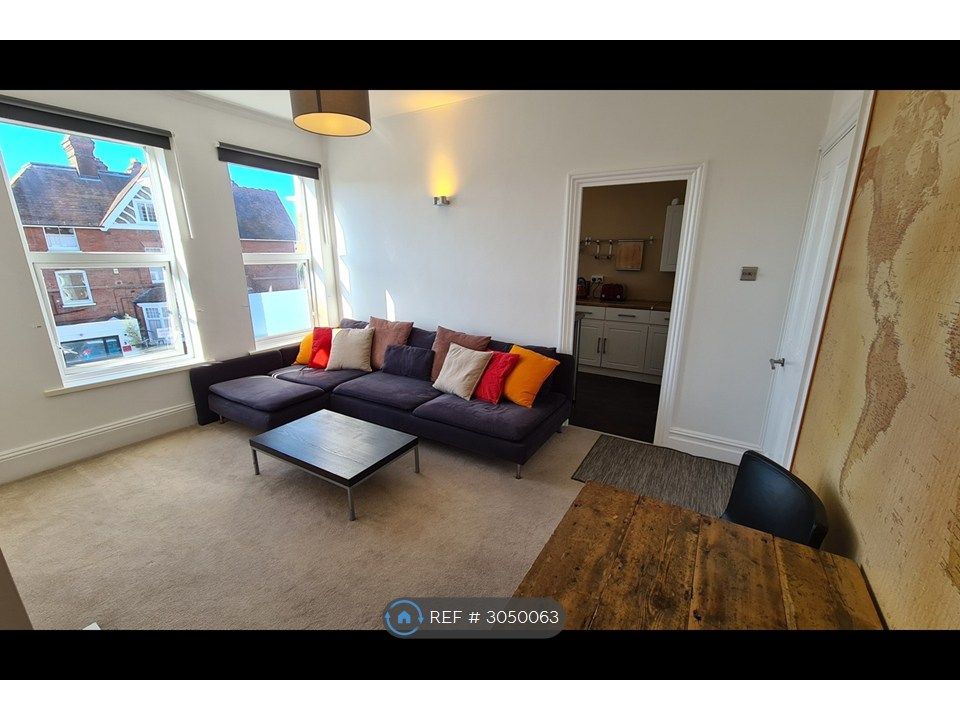 Property photo 2 of 30