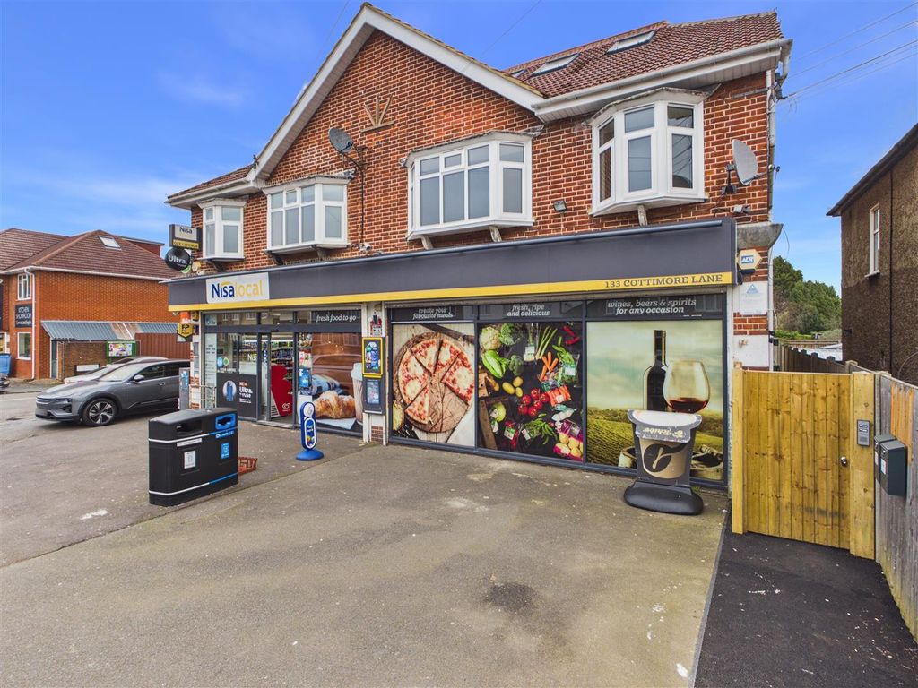 Property photo 2 of 10