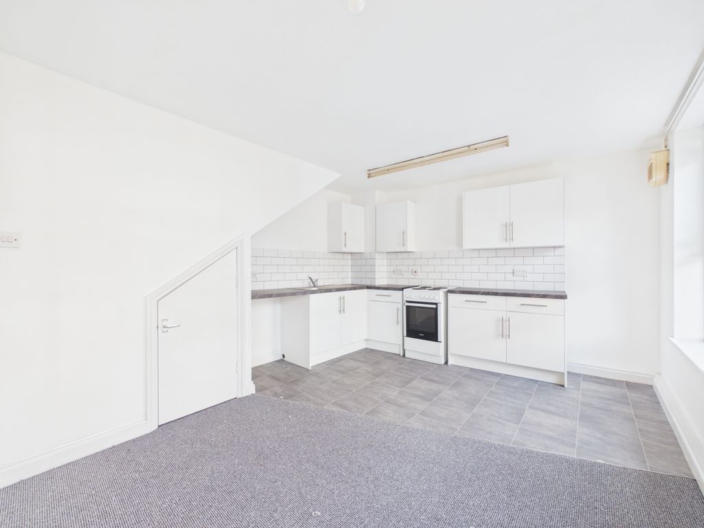 Property photo 1 of 4 Cam03062G0-Pr0258-Still001