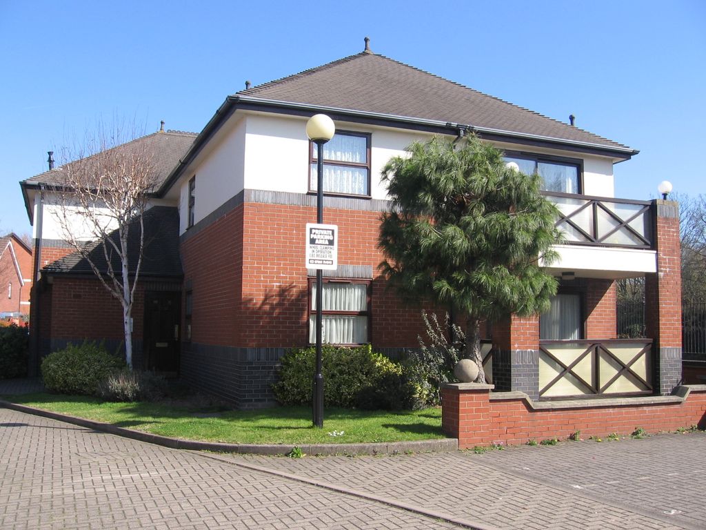 Property photo 1 of 9