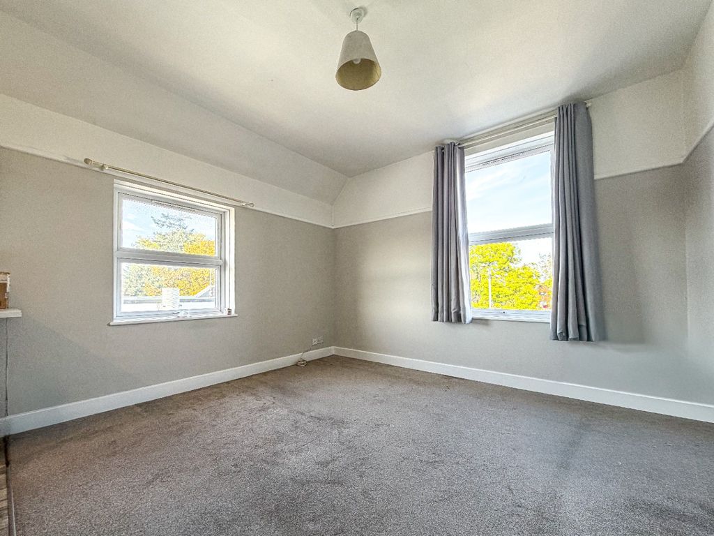 Property photo 2 of 7 5538872
