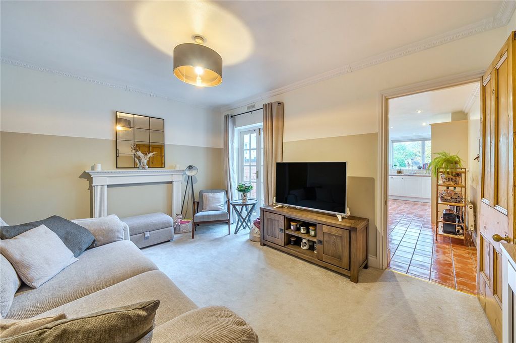 Property photo 1 of 19 Picture No. 14