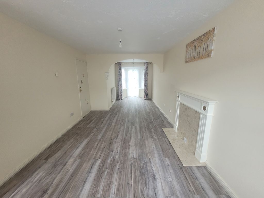 Property photo 3 of 15 Bedroom