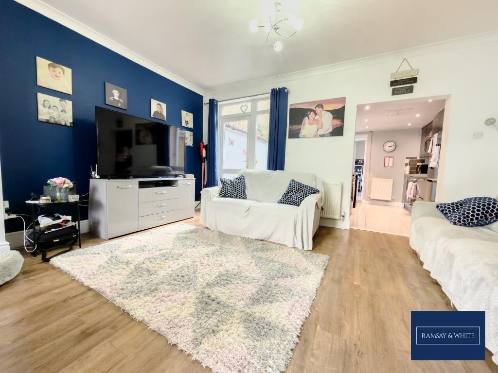 Property photo 3 of 17 Photo 3