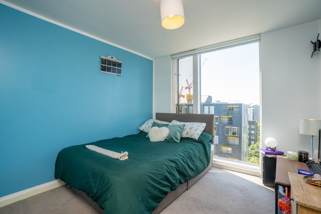 Property photo 2 of 15 E13Saxton8