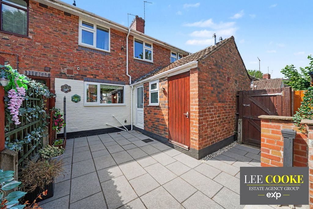 Property photo 3 of 30