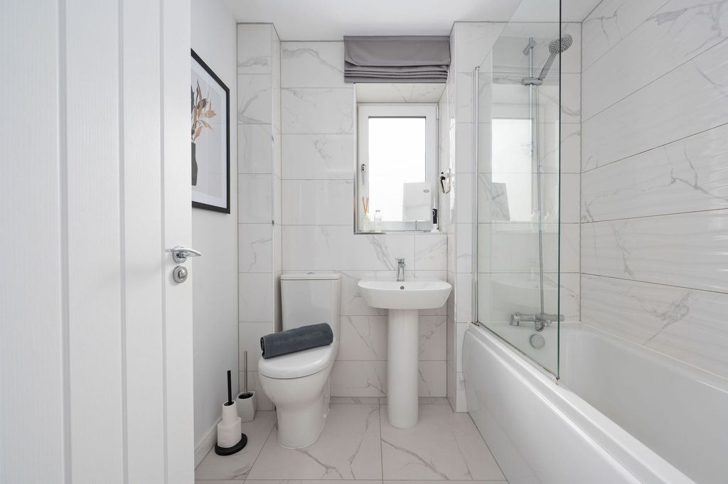 Additional image 29 of 5 bed detached house for saleMaggies Crescent, Larbert FK5