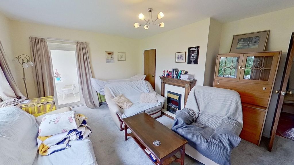 Property photo 2 of 12 Photo 2