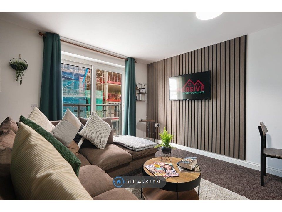 Property photo 3 of 10 Living Or Reception Room