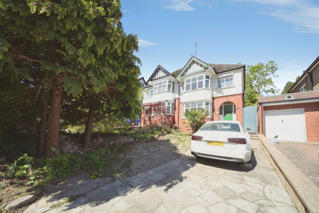 Property photo 1 of 20