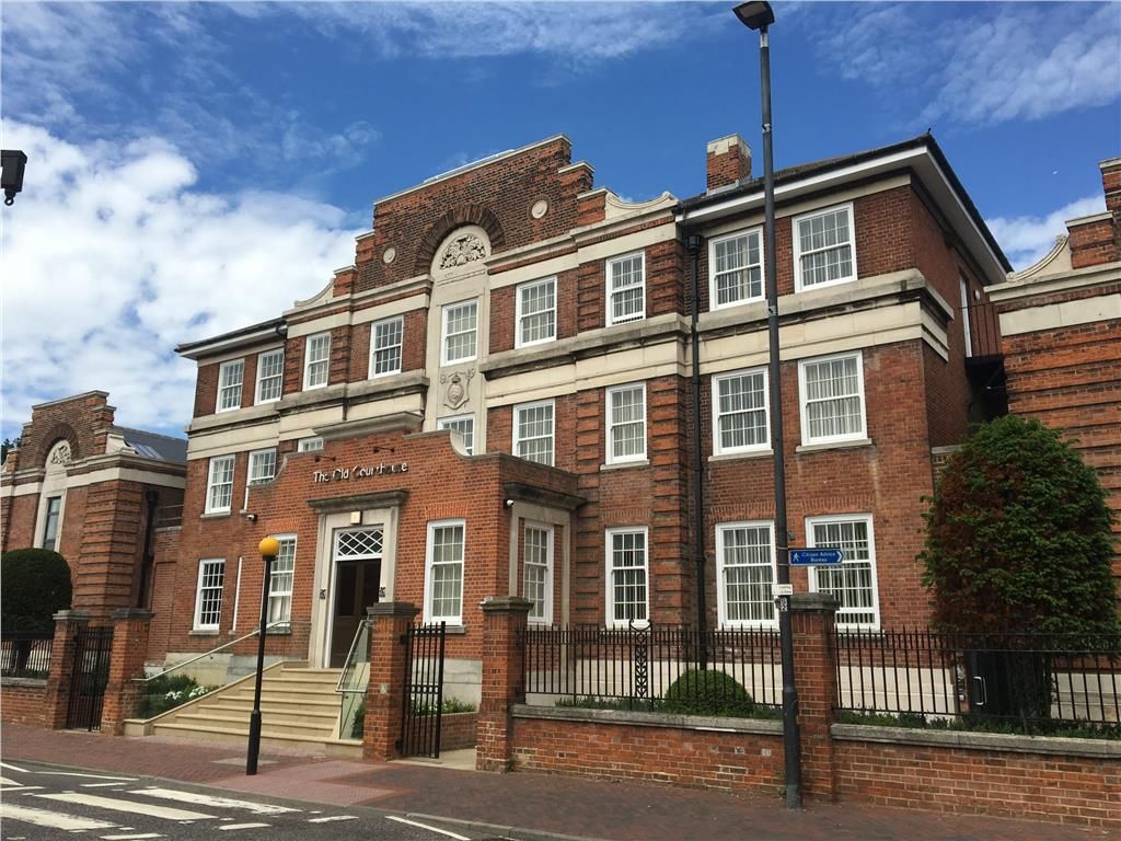 Property photo 1 of 5 Serviced Office To Rent In Orsett Road, Grays, Rm1