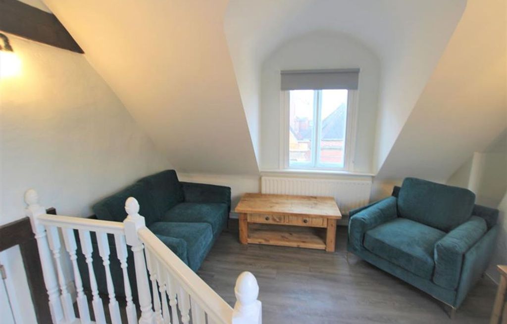 Property photo 1 of 4
