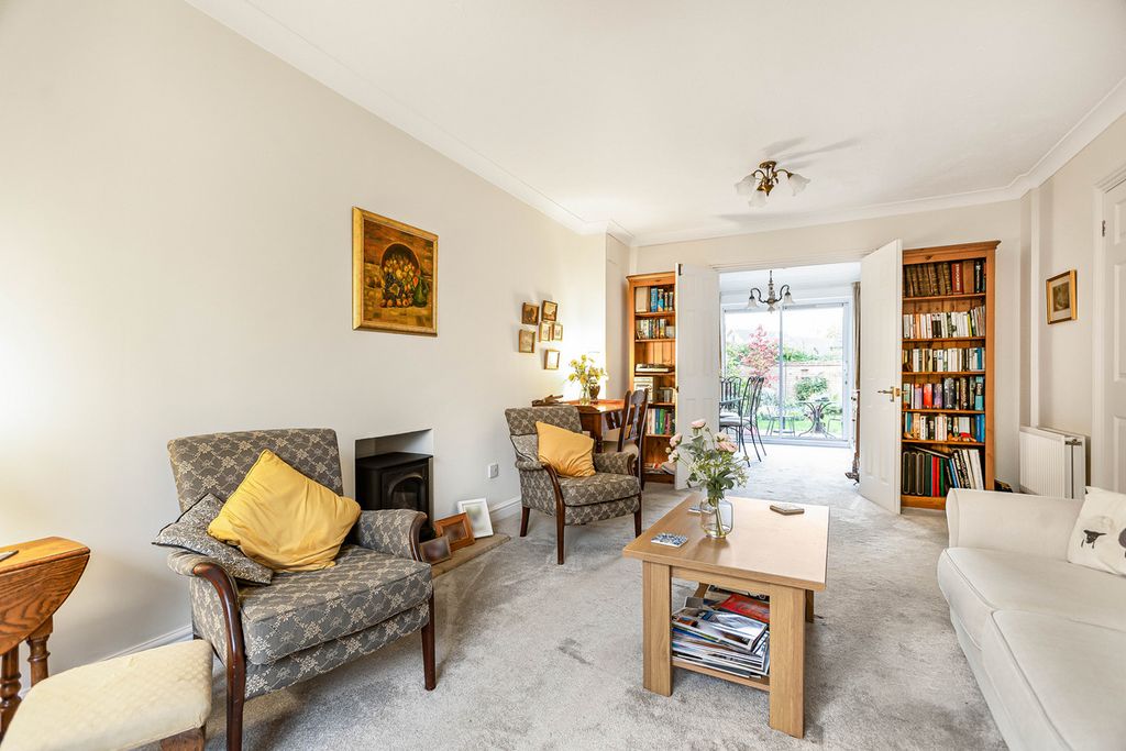 Property photo 3 of 41