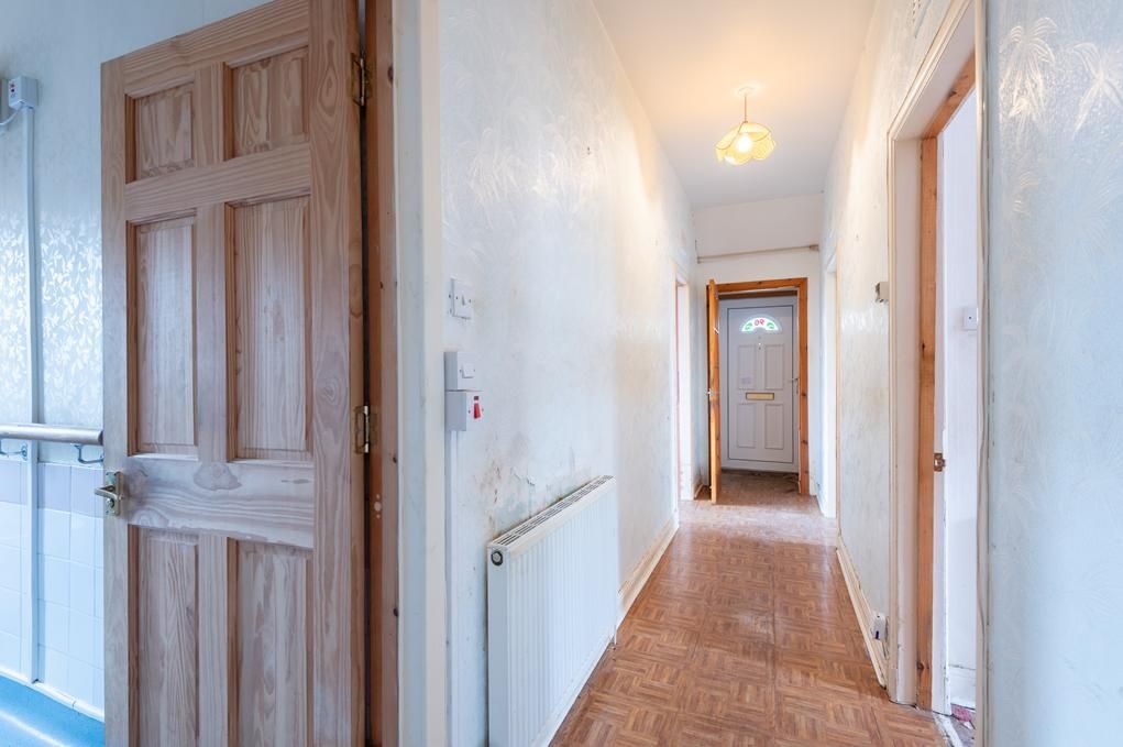 Property photo 3 of 19 Cup1463Seg  Hall