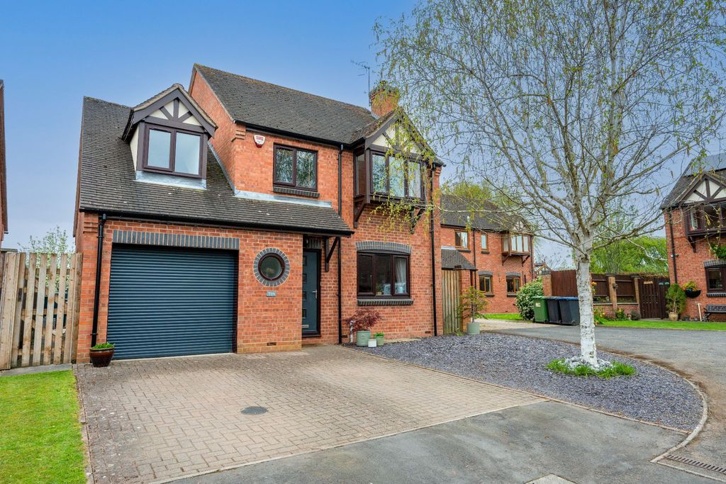 Property photo 1 of 27 Photograph 1