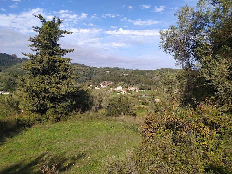 Property photo 2 of 7 Valley View