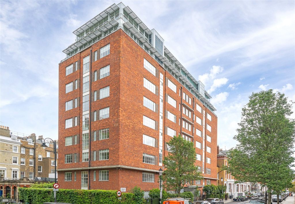 Property photo 3 of 13 Picture No. 11